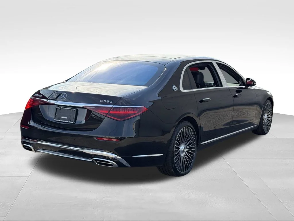 Used 2023 Black Mercedes-Benz Maybach S 580 image 10