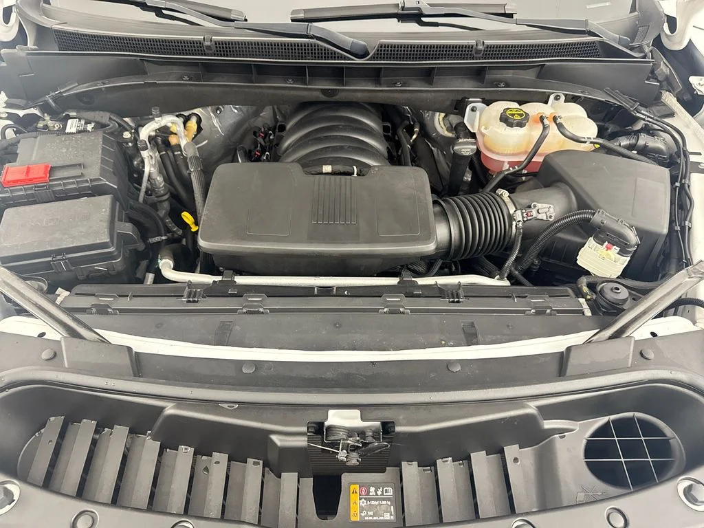 Used 2024 White Cadillac Premium image 30