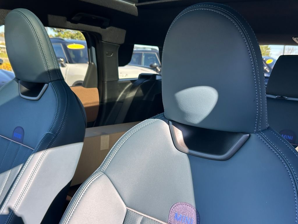 2026 MINI Countryman S - Photo 13