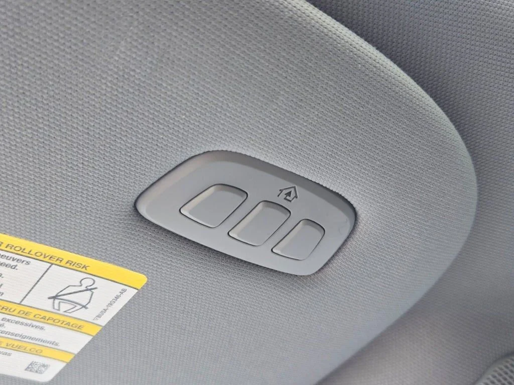 Used 2019 Silver Lincoln Reserve image 35