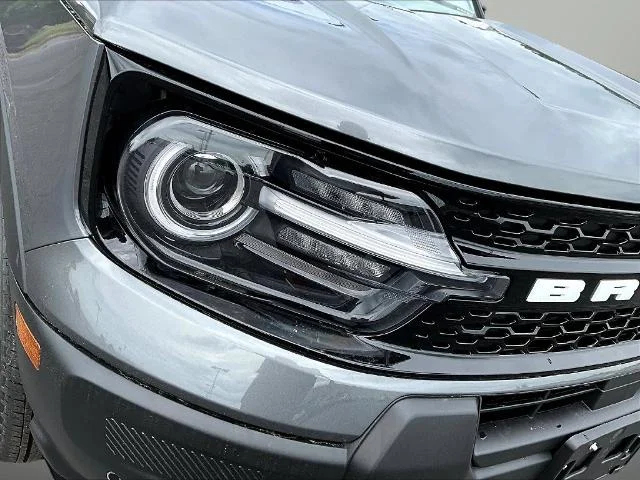 New 2026 Carbonized Gray Metallic Ford Outer Banks® image 66