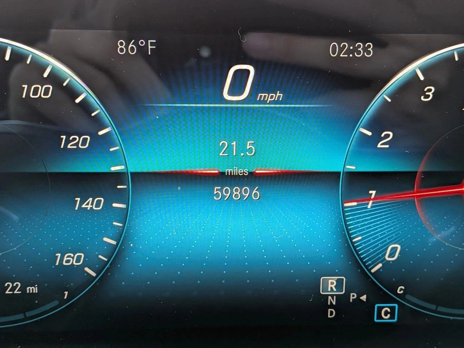 Used 2022 Mountain Grey Metallic Mercedes-Benz GLB 250 image 11