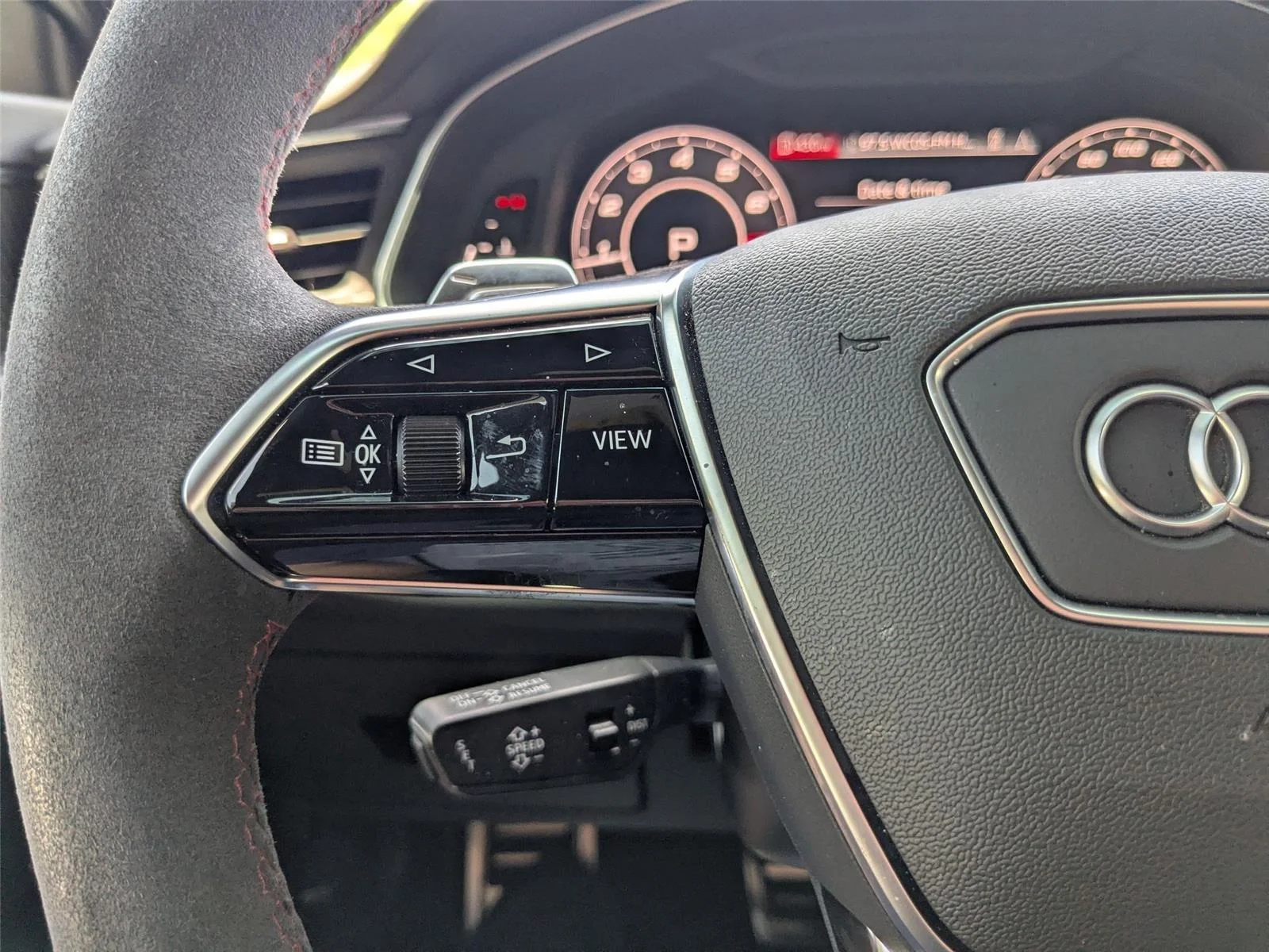 Used 2022 Sebring Black Crystal Effect AUDI  image 18