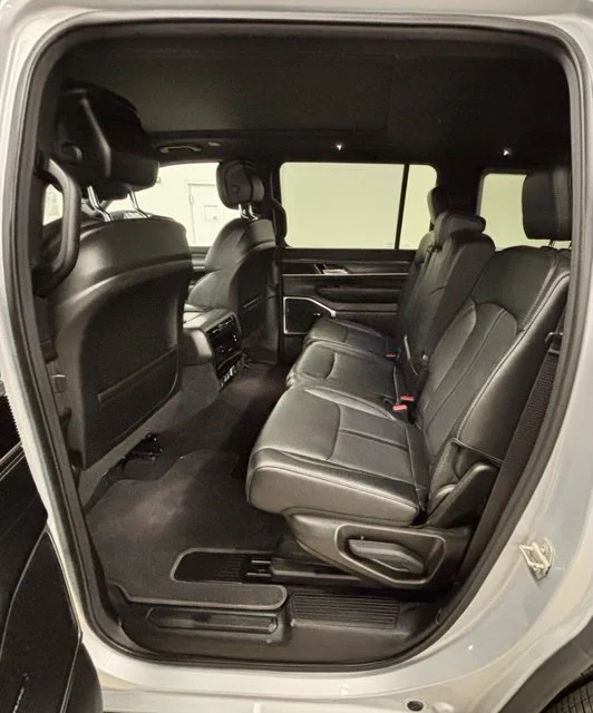 Used 2023 Silver Jeep Series II image 25