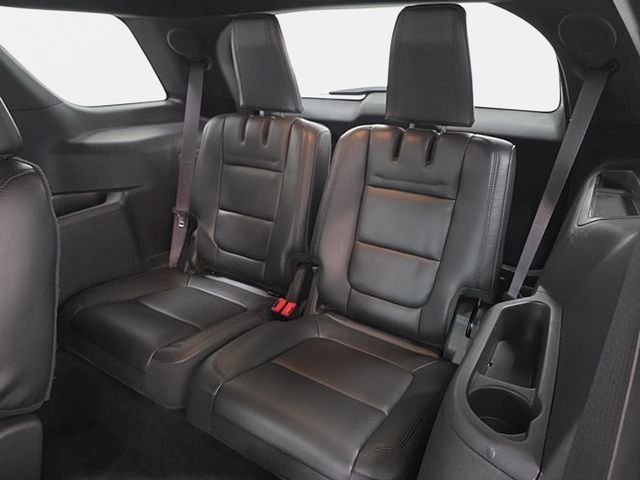 Used 2011 Silver Ford Limited image 36