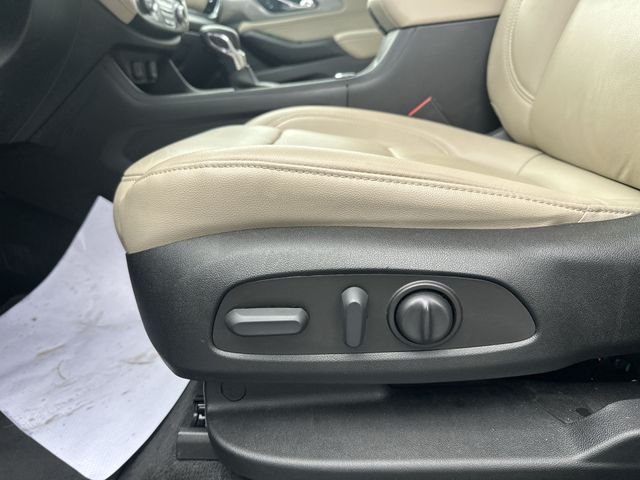 Used 2023 White Chevrolet LT Leather image 16
