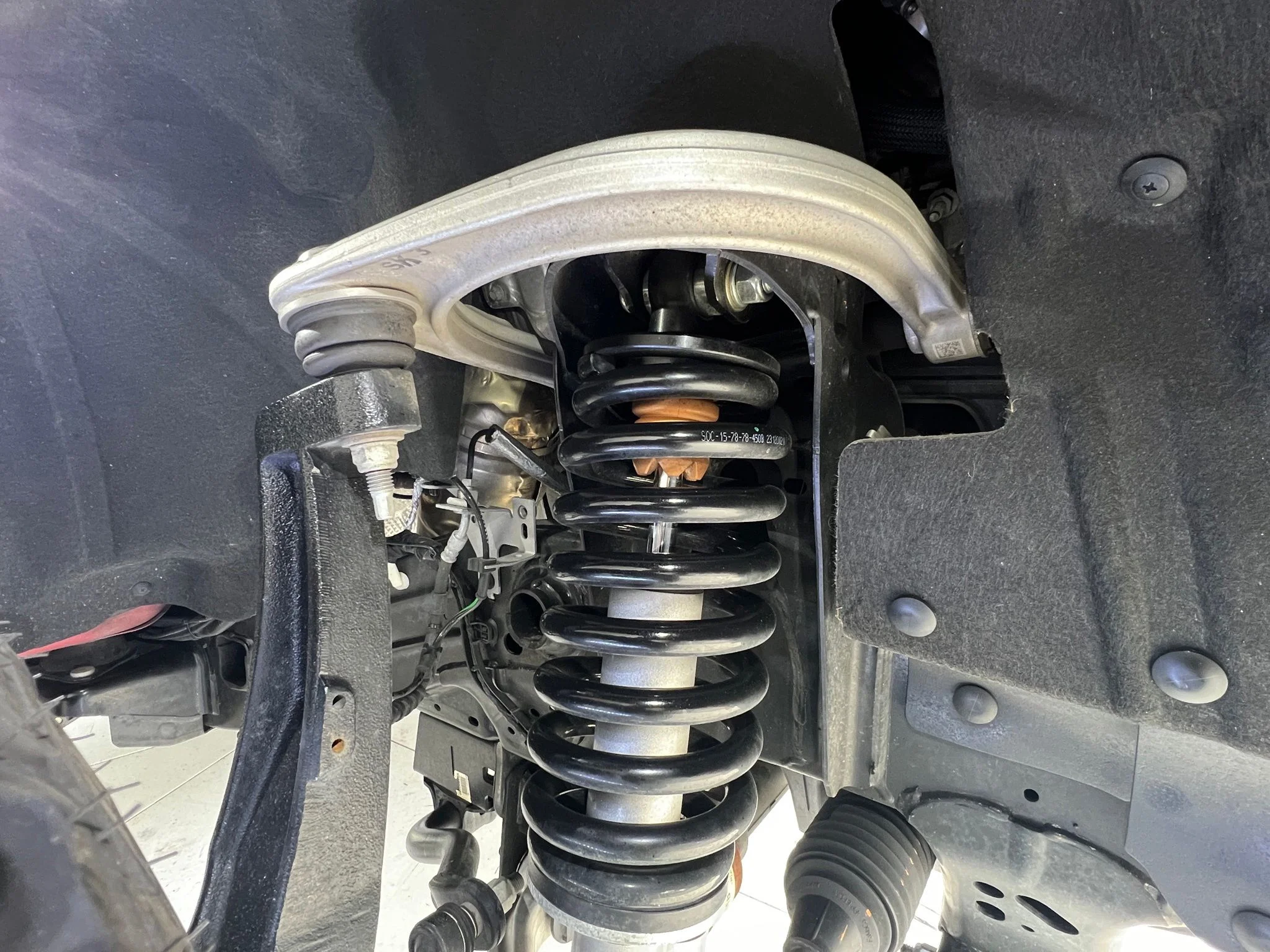 Used 2023 Red Ford Wildtrak image 31