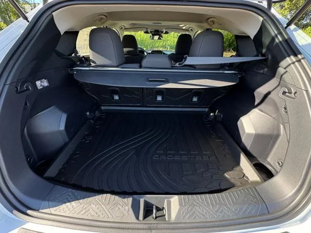 New 2026 CRYSTAL WHITE PEARL Subaru Premium image 10