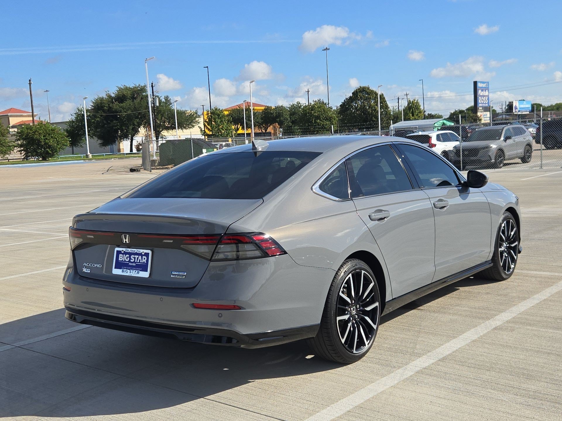 Certified Used 2024 Gray Honda Touring image 3