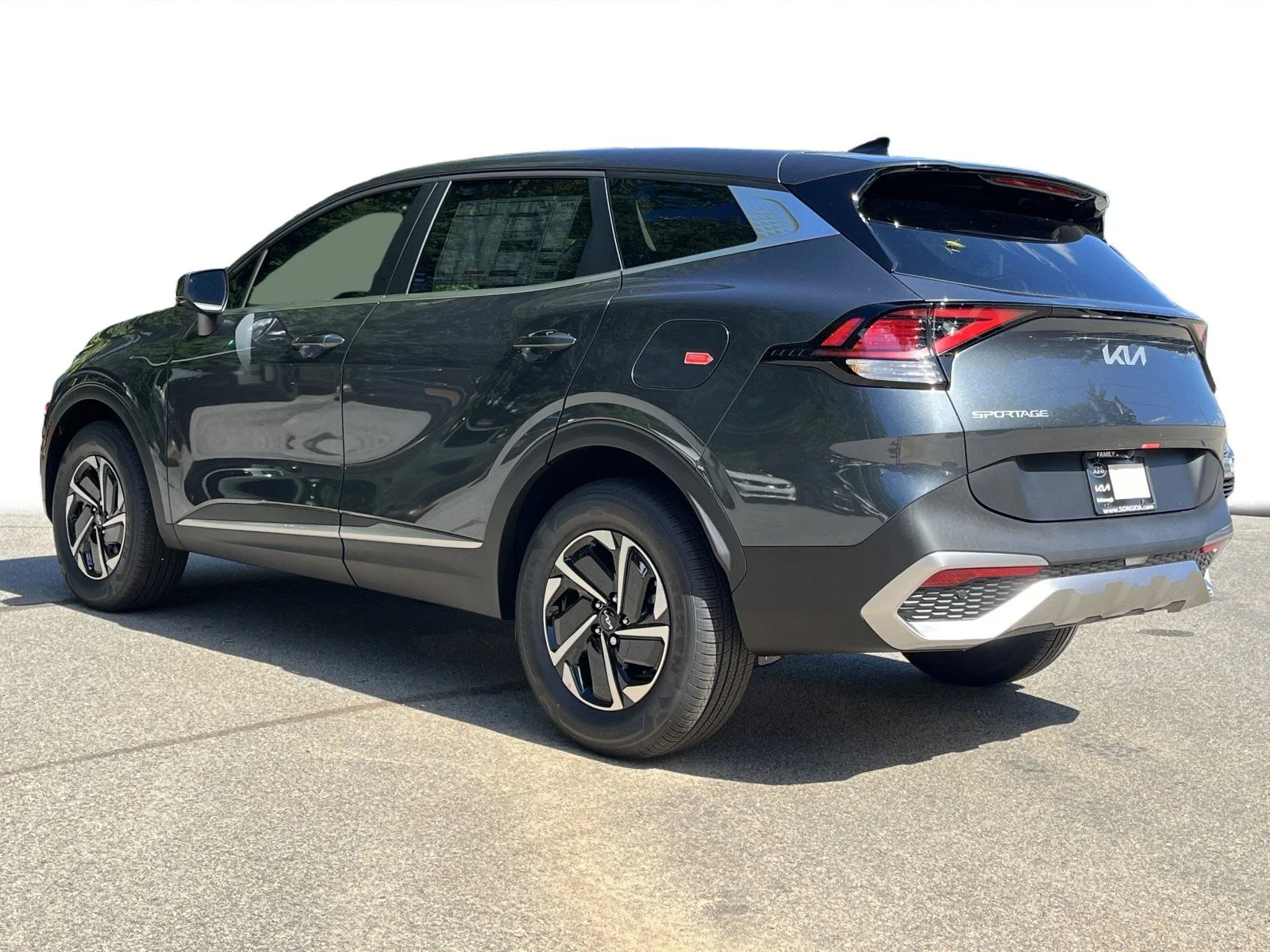 2025 Kia Sportage LX Hybrid - Photo 21