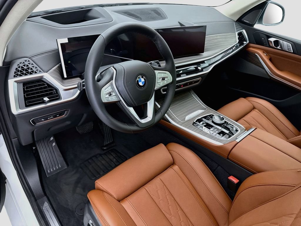 New 2027 White Metallic BMW xDrive40i image 9