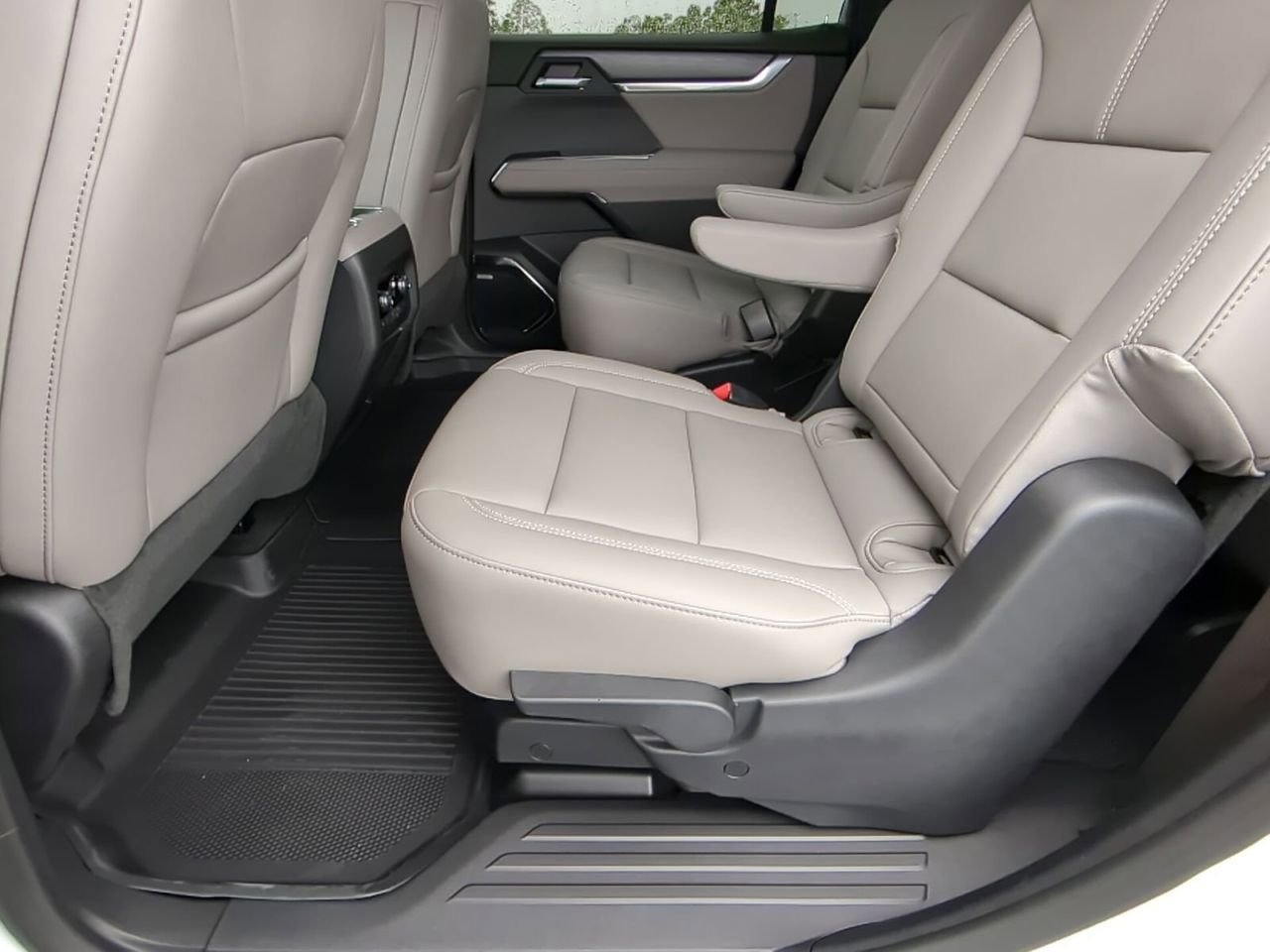 2026 GMC Acadia Elevation - Photo 24