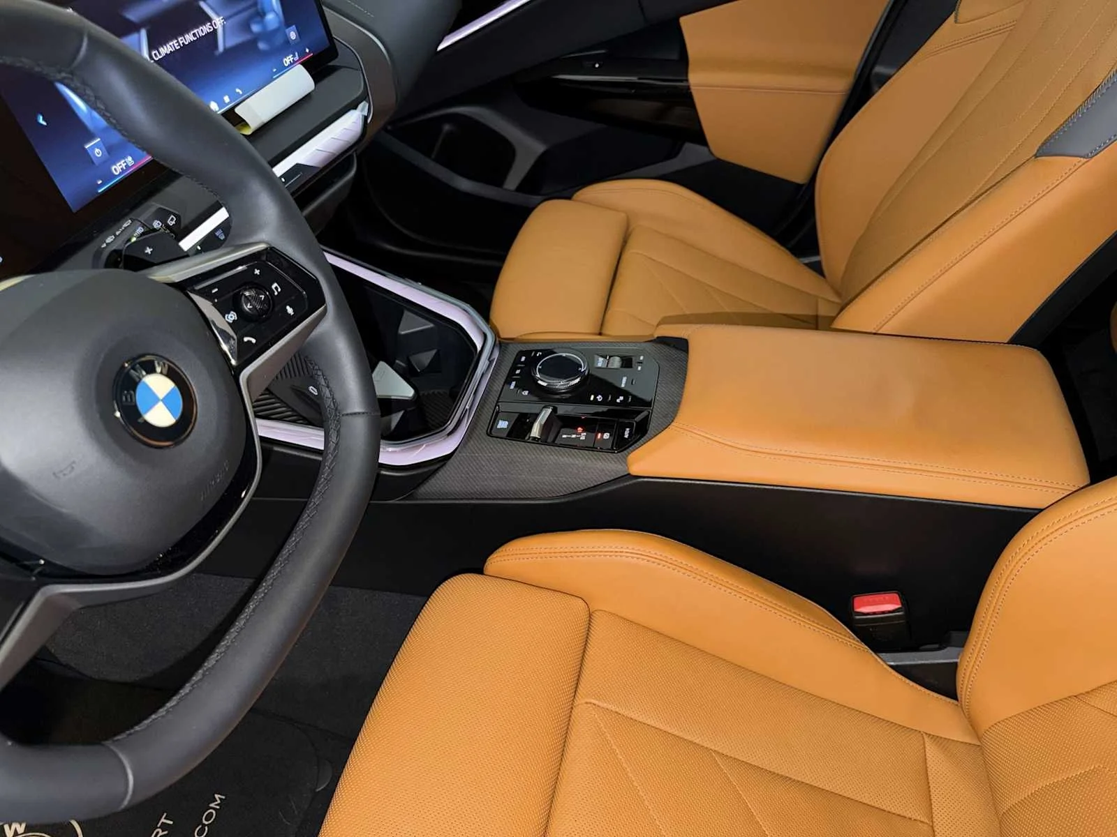 2026 BMW X3 30 - Photo 18