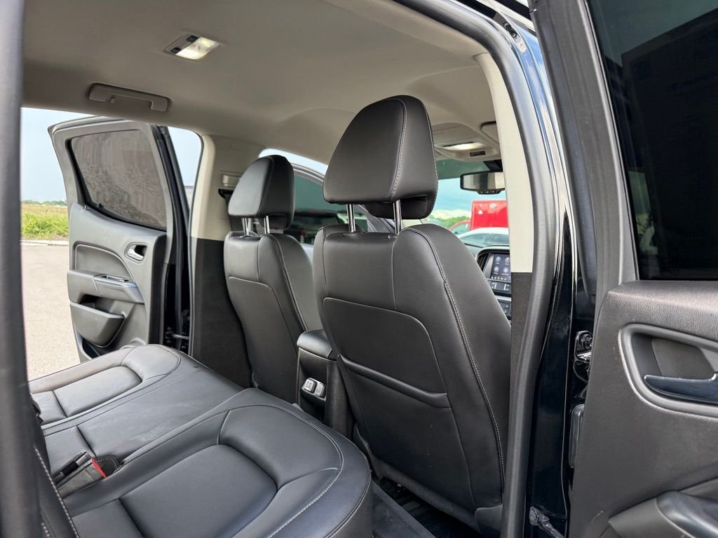 Used 2021 Black Chevrolet ZR2 image 21