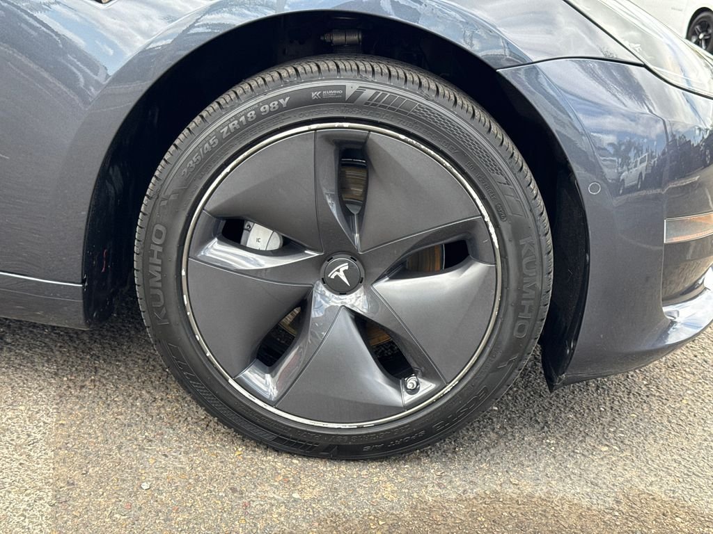 Used 2019 Gray Tesla Long Range image 8
