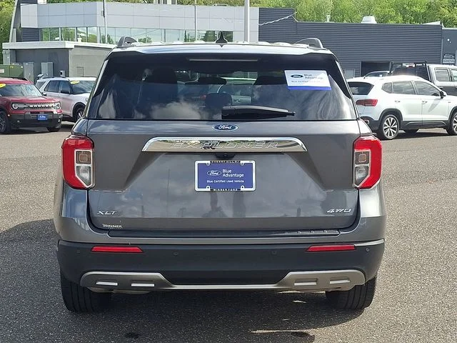Certified Used 2023 Carbonized Gray Metallic Ford XLT image 5