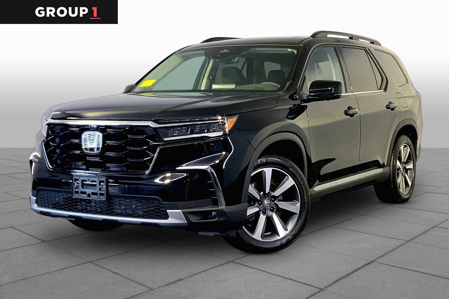 2025 Honda Pilot Elite AWD's photo