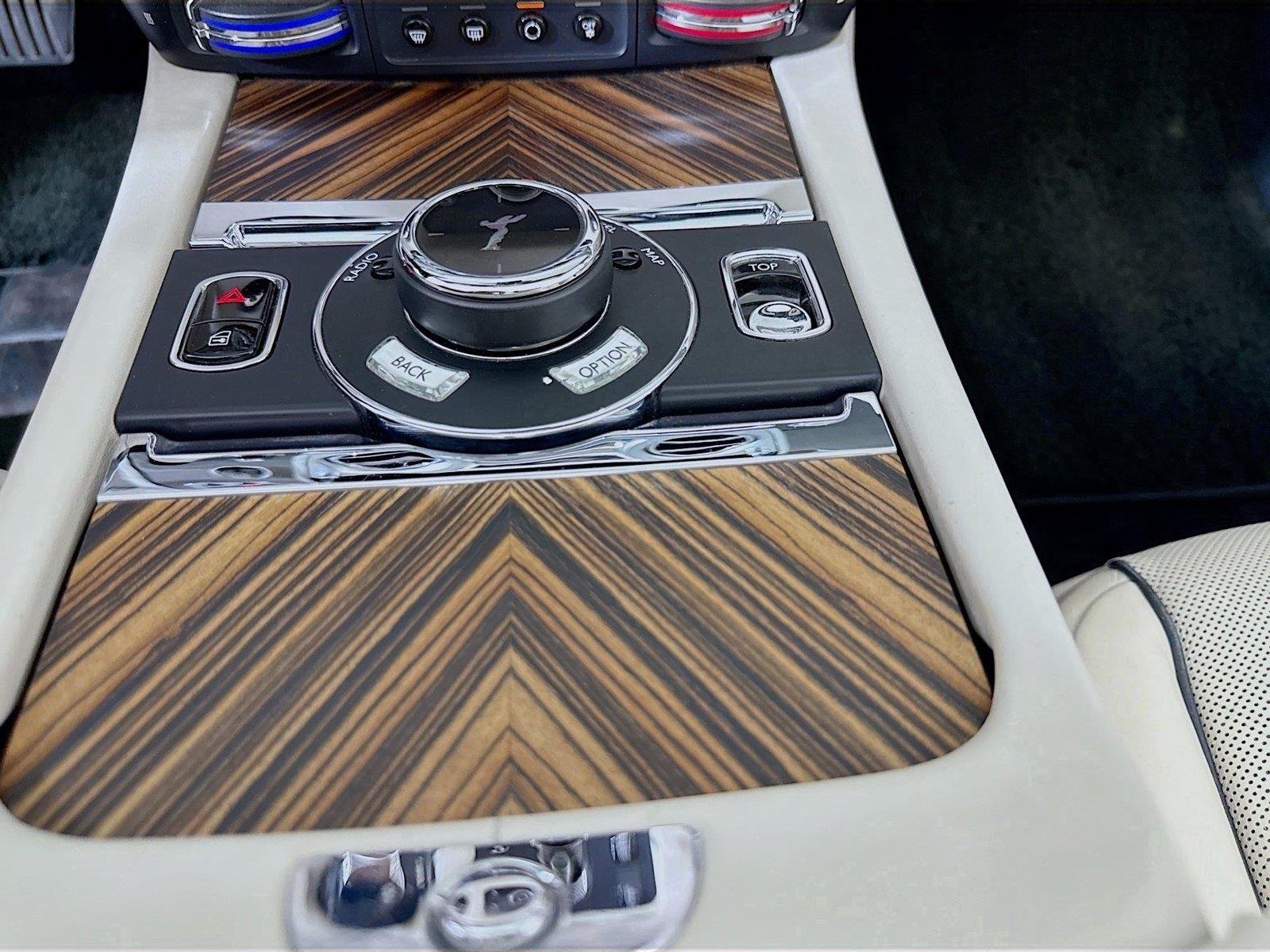 Used 2016 English White Rolls-Royce  image 24