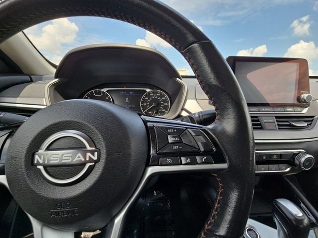 Used 2024 Gray Nissan 2.5 SR image 12