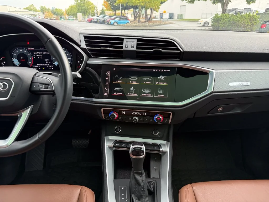 Used 2023 Black Metallic Audi S line Premium image 25