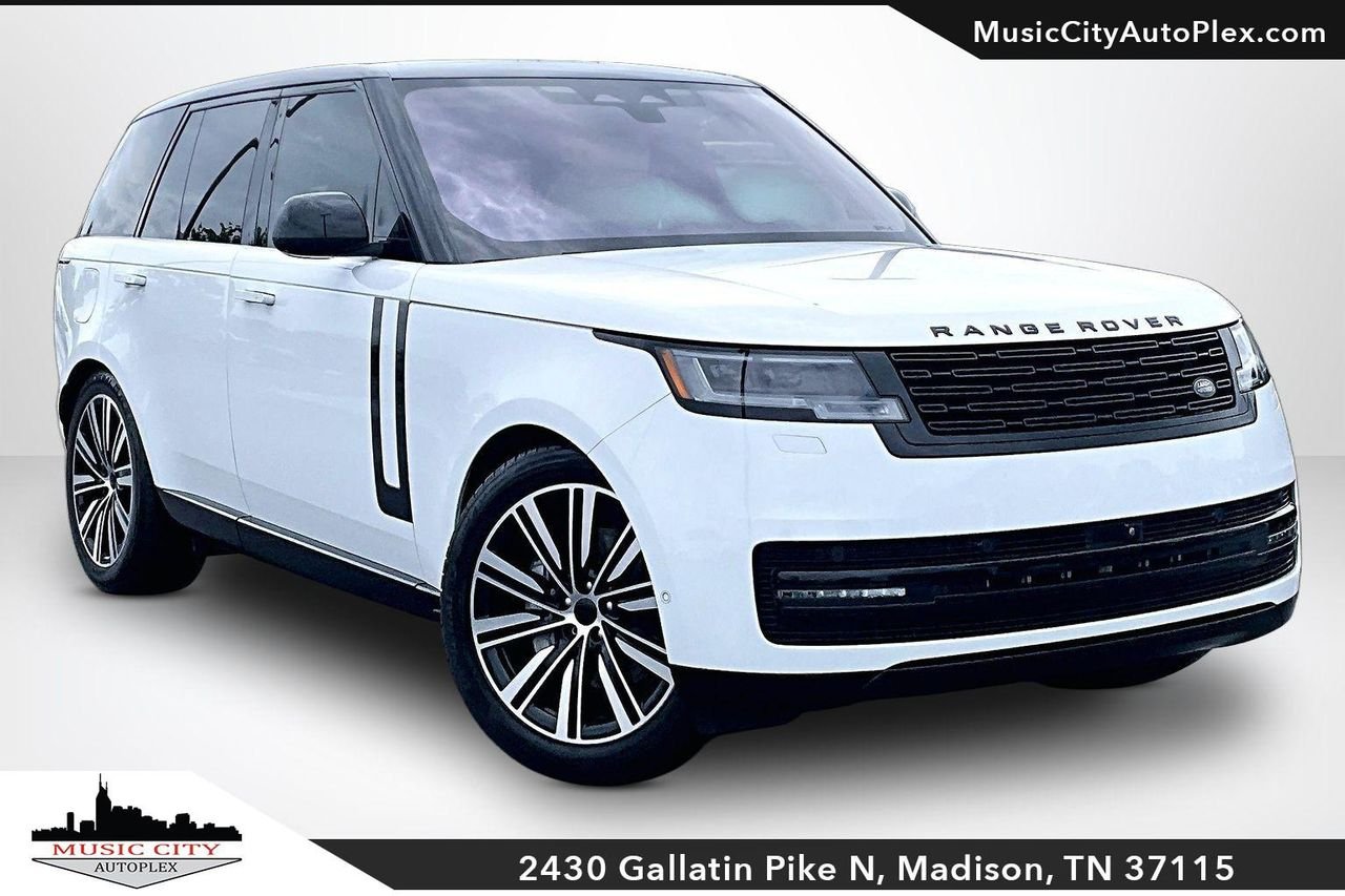 2023 Land Rover Range Rover 3.0 SE SWB's photo