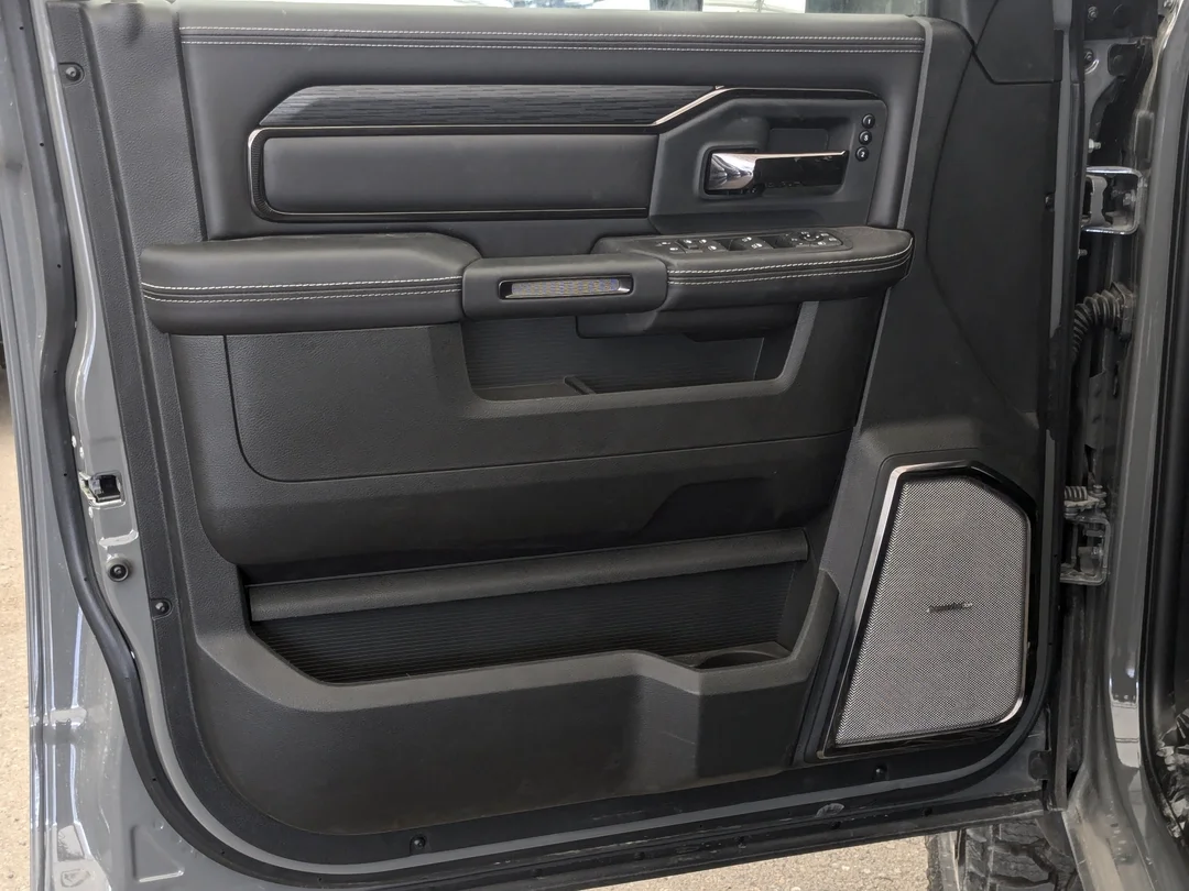 New 2026 Grey RAM Rebel - - 6.7L HO Diesel - Level 2 Pkg w/ 14.4 Screen - Rear Auto-Level Air Susp & More! image 12