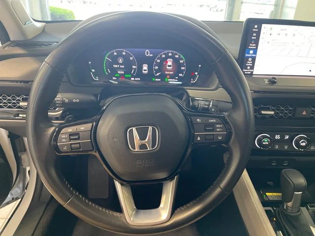 2024 Honda Accord Hybrid Touring - Photo 9