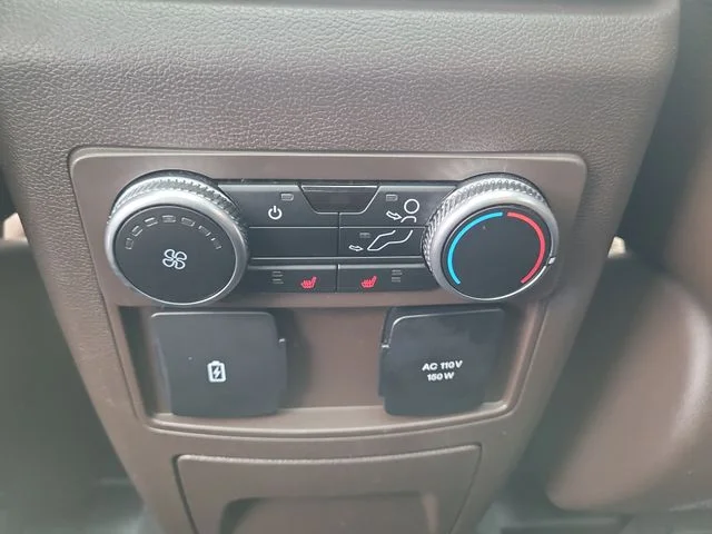 Used 2022 Red Ford King Ranch image 17