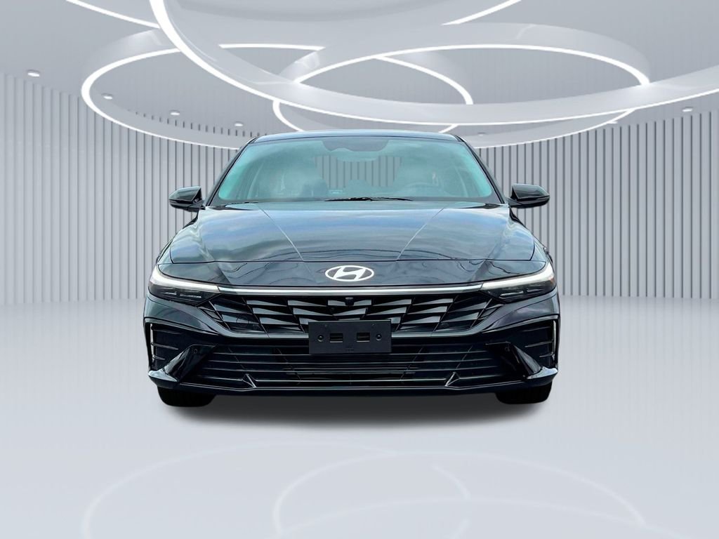 New 2025 Black Hyundai Limited image 31