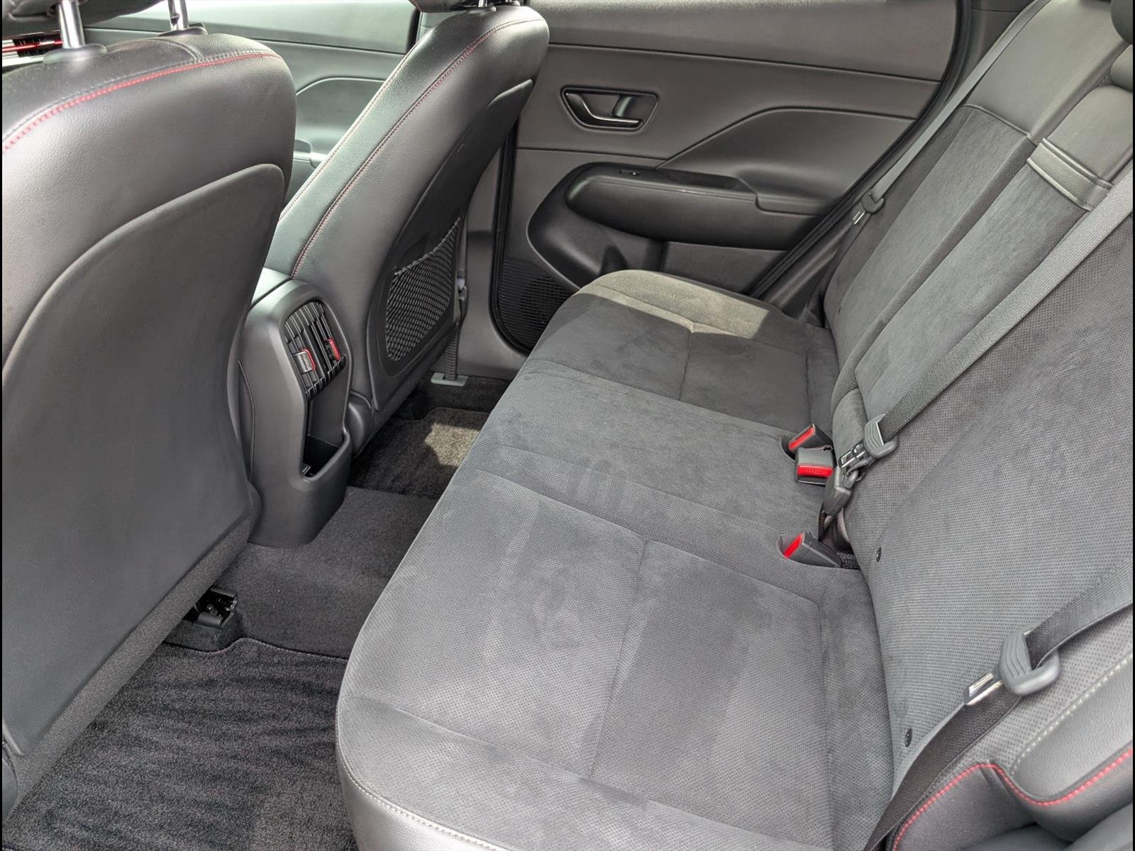 2024 Hyundai Kona N Line - Photo 13