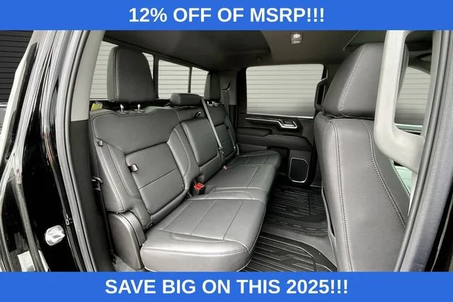 2025 GMC Sierra 2500HD SLT - Photo 9