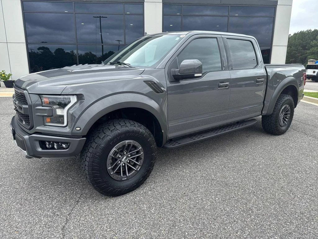 2020 Ford F-150 Raptor