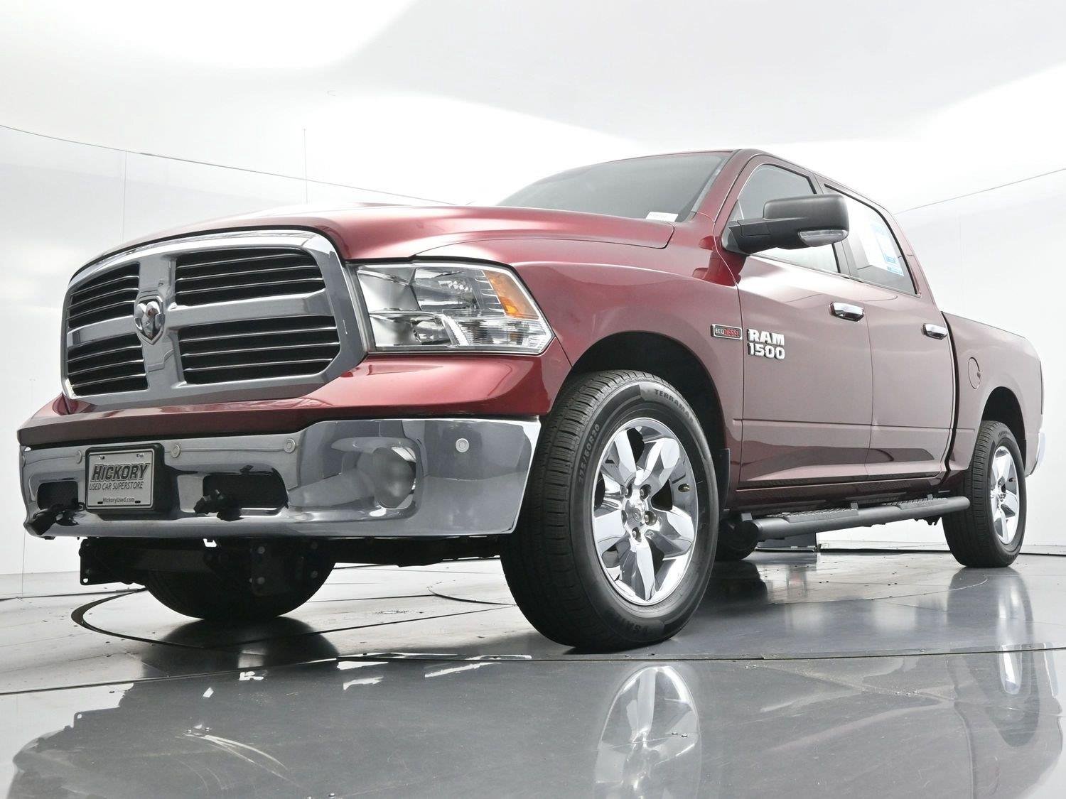Used 2017 Delmonico Red Pearlcoat Ram Big Horn image 47