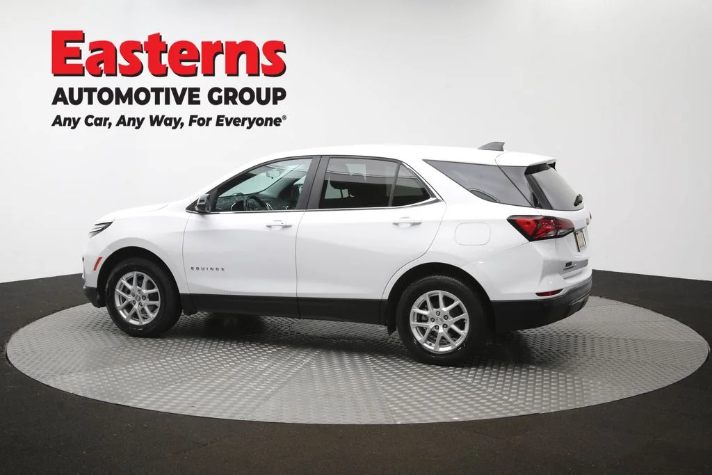 Used 2022 White Chevrolet LT image 61
