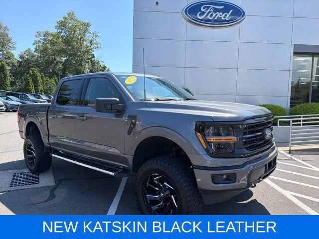 Used 2025 Carbonized Gray Metallic Ford XLT image 1