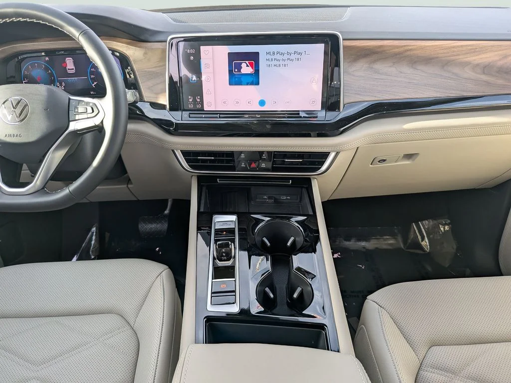 New 2026 Gray Volkswagen 2.0T SE w/Technology image 10