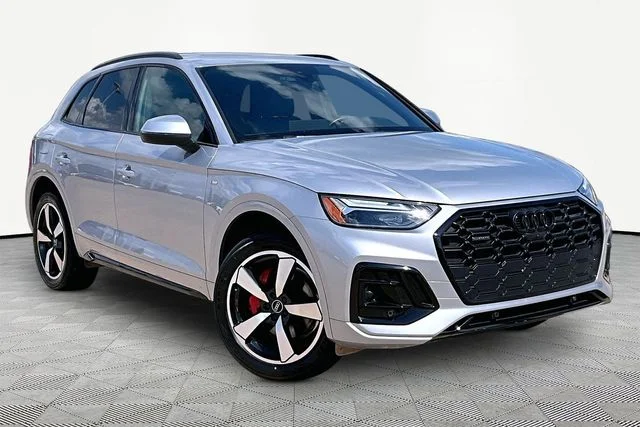 Used 2024 Silver Audi 45 S line Premium Plus image 11