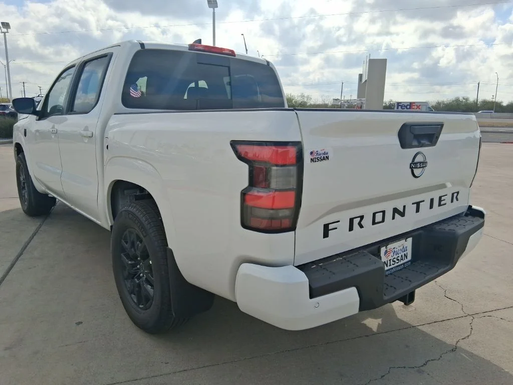 New 2026 Glacier White Nissan Crew Cab SV image 5