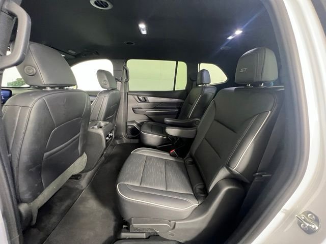 Used 2026 White Buick Sport Touring image 15