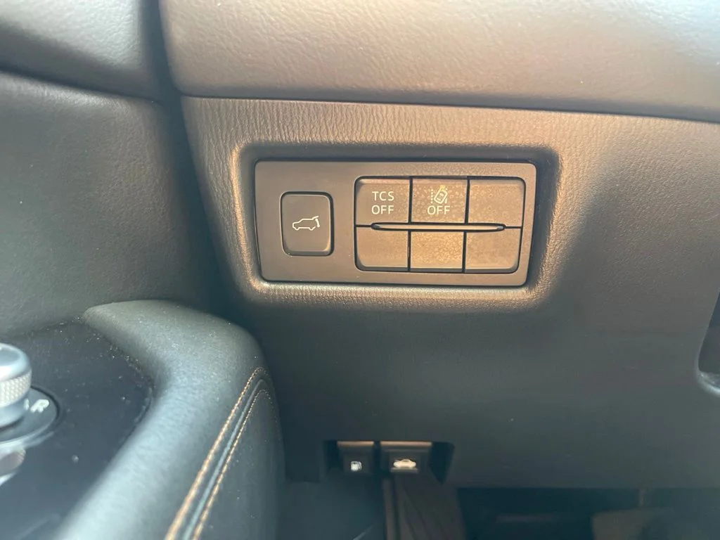Used 2019 Black Mazda Grand Touring image 24
