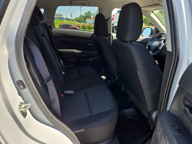 Used 2024 White Mitsubishi 2.0 ES image 20