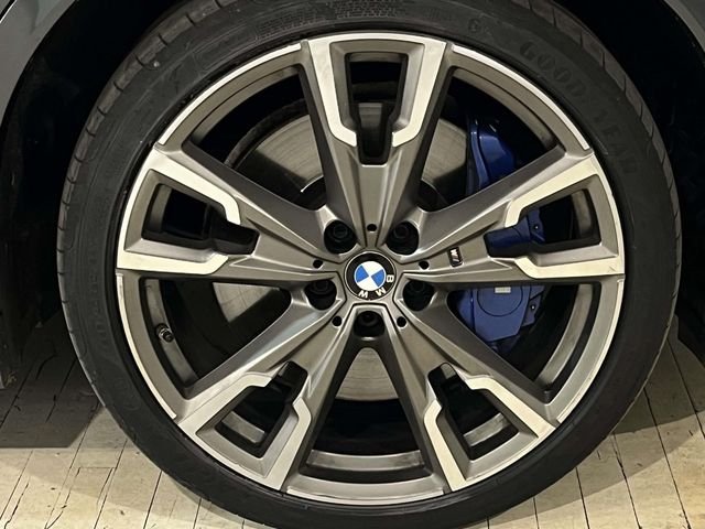 Used 2020 Gray BMW M35i image 15