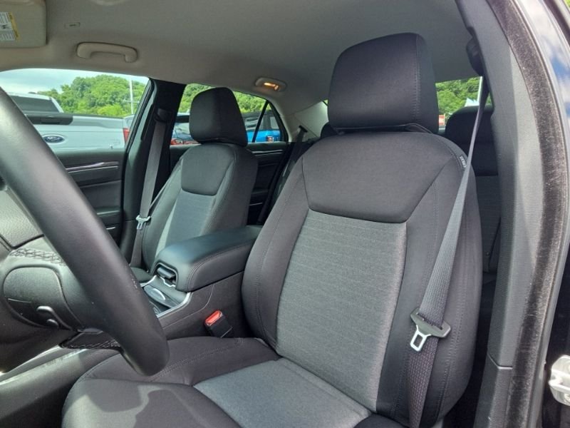 Used 2022 Black Chrysler Touring image 12