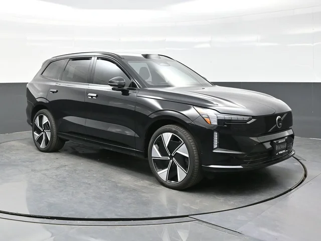 2025 Volvo EX90 Ultra