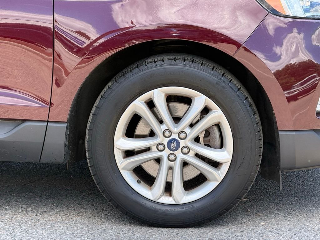 Used 2019 Burgundy Velvet Metallic Tinted Clearcoat Ford SEL image 6