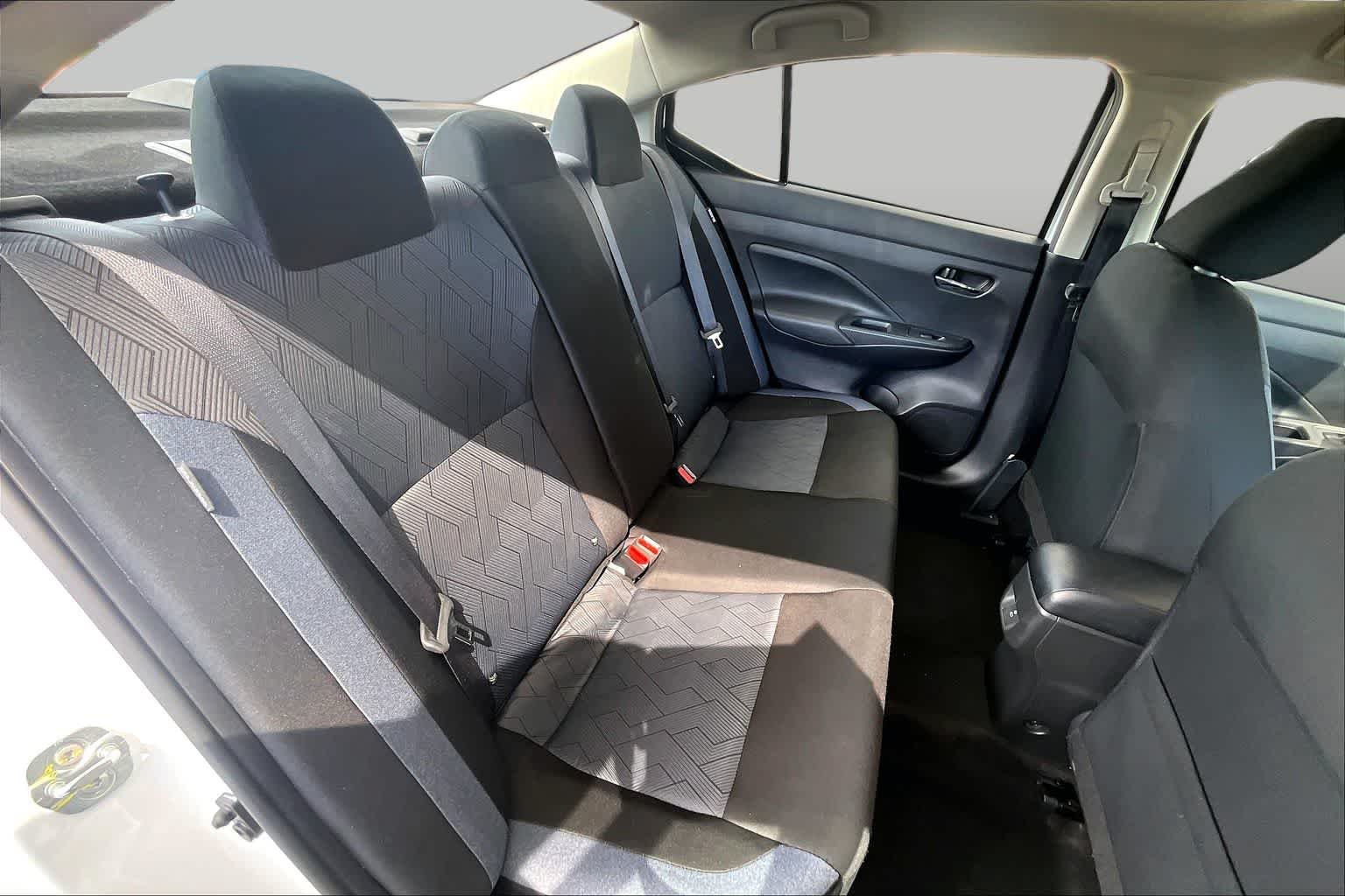 2025 Nissan Versa Sedan SV - Photo 20