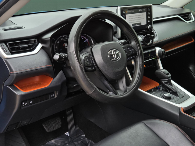 Used 2019 Blue Toyota Adventure image 27