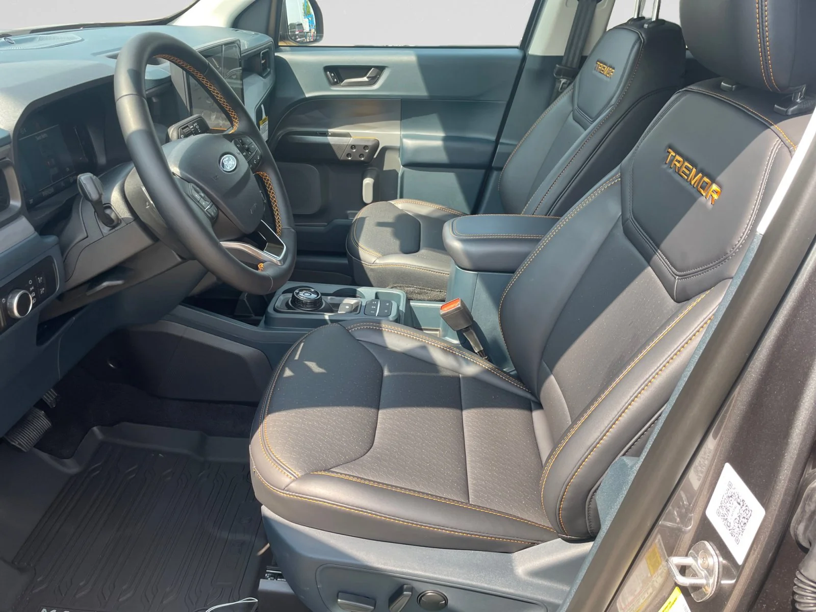 New 2026 Carbonized Grey Metallic Ford Tremor image 13