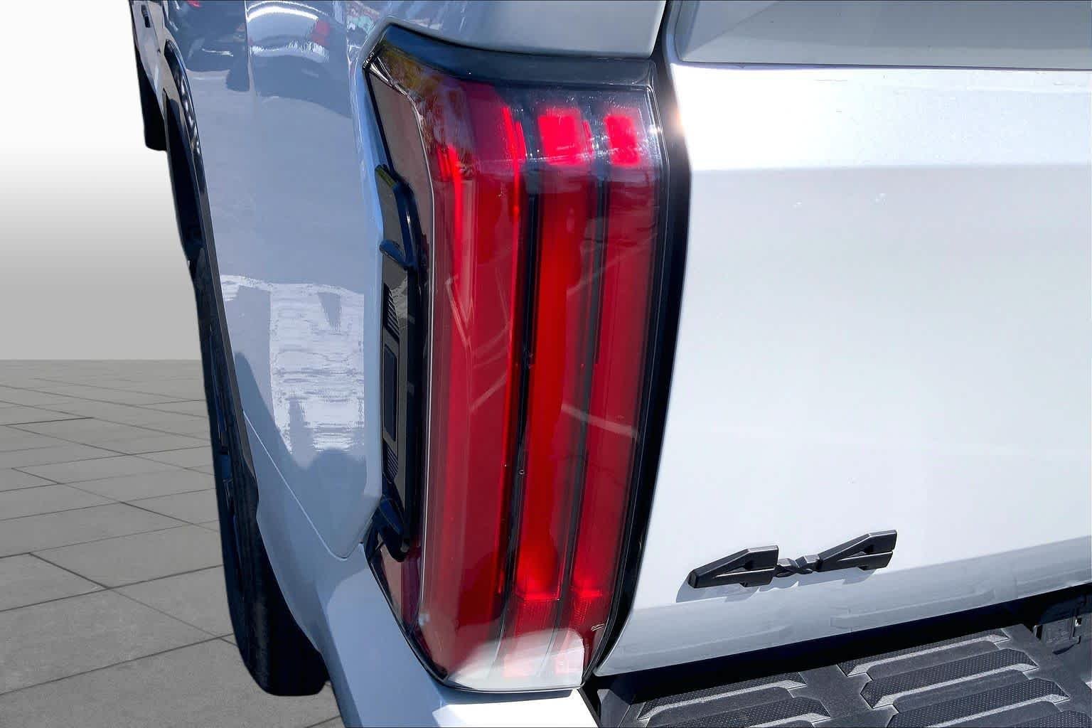 Used 2024 Wind Chill Pearl Toyota Limited image 28