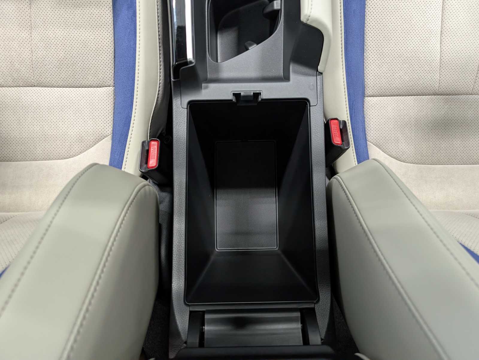 2025 Acura ADX A-Spec Package - Photo 19